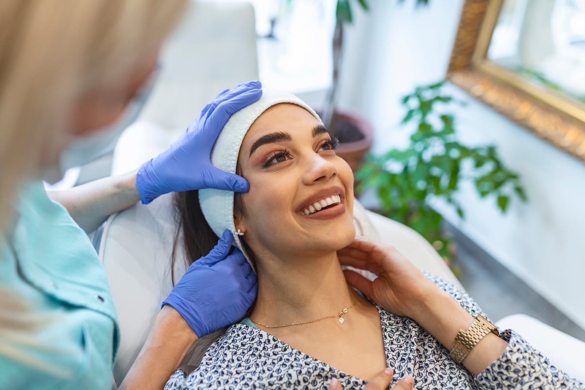 Professional aesthetic treatment in calming environment