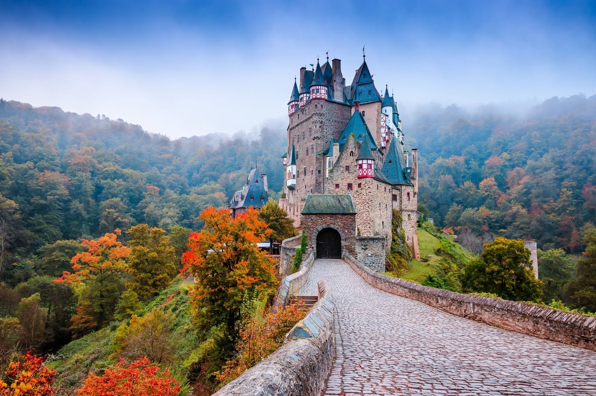 Small Carpathians – Castles & Historic Towns