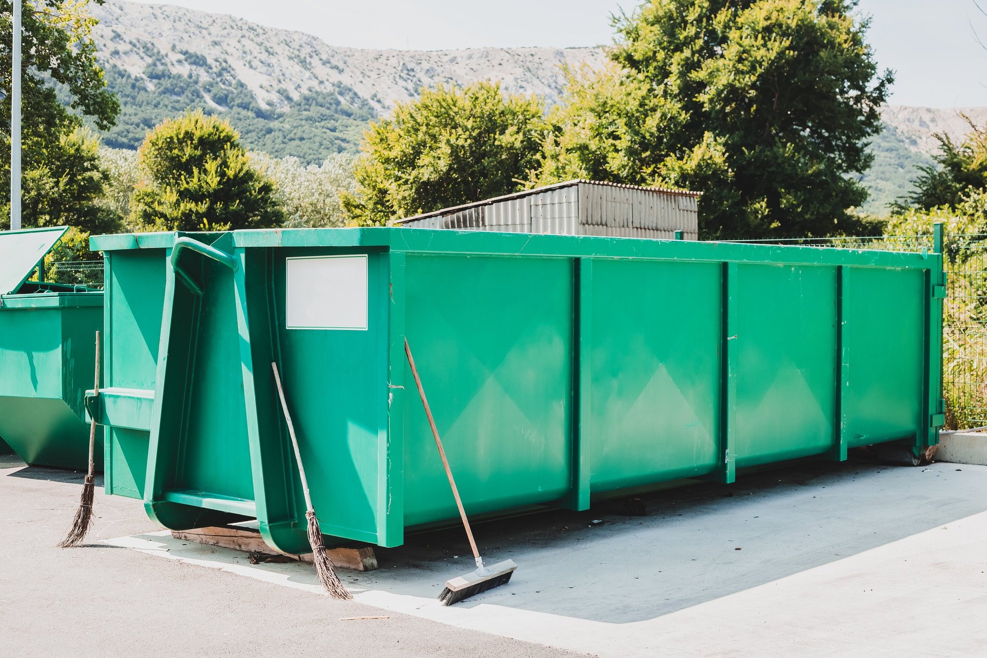 Junk removal dumpster