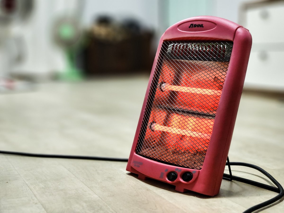 VORA fan heater — compact ceramic heater with instant warmth