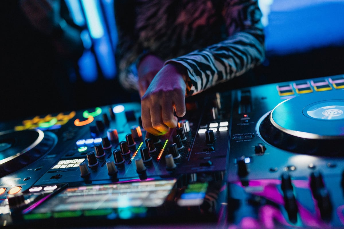 DJ Sybz performing at event
