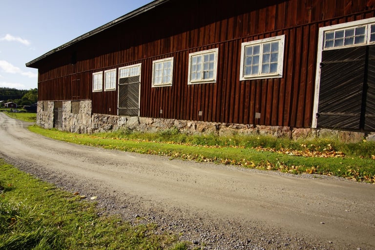 Agricultural & Pole Barns