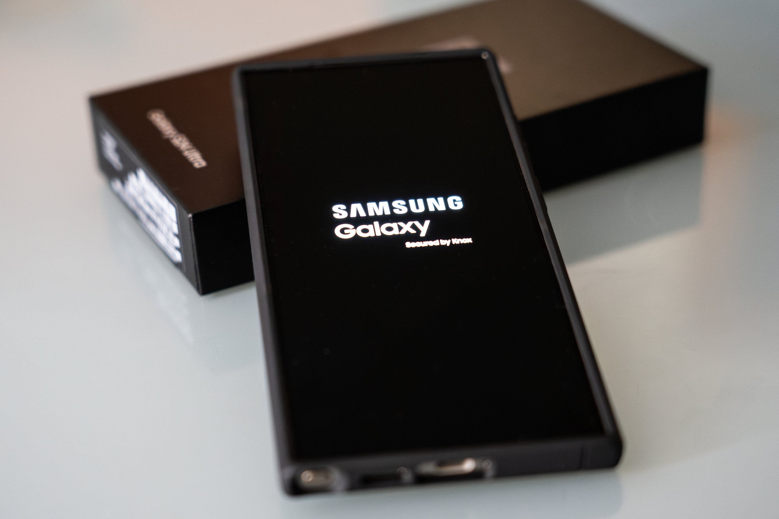 Samsung Galaxy S25 Edge smartphone