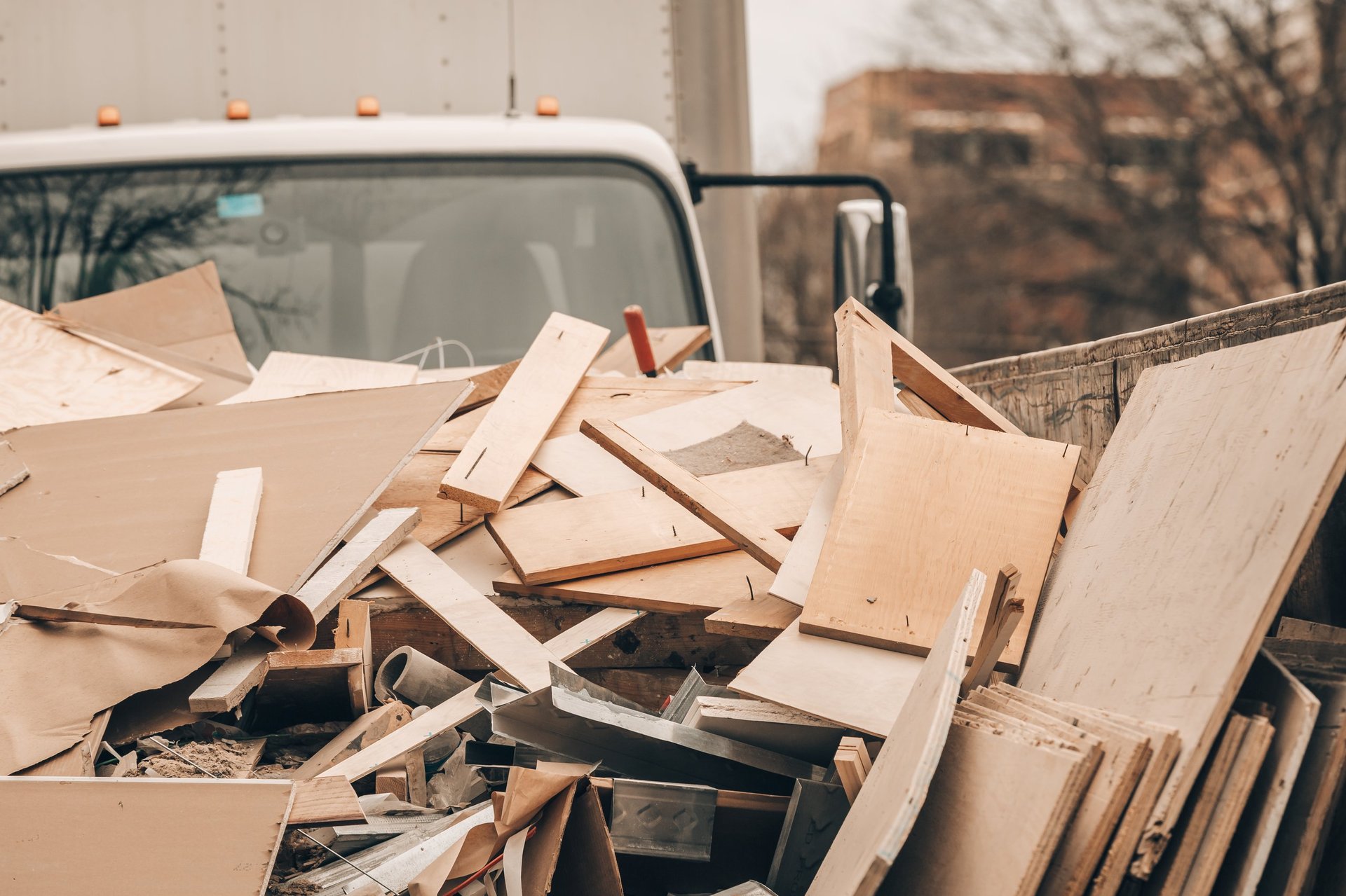 Black Diamond junk removal service truck covering Pomfret Center CT and surrounding counties