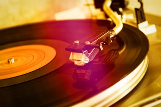 Vinyl record player