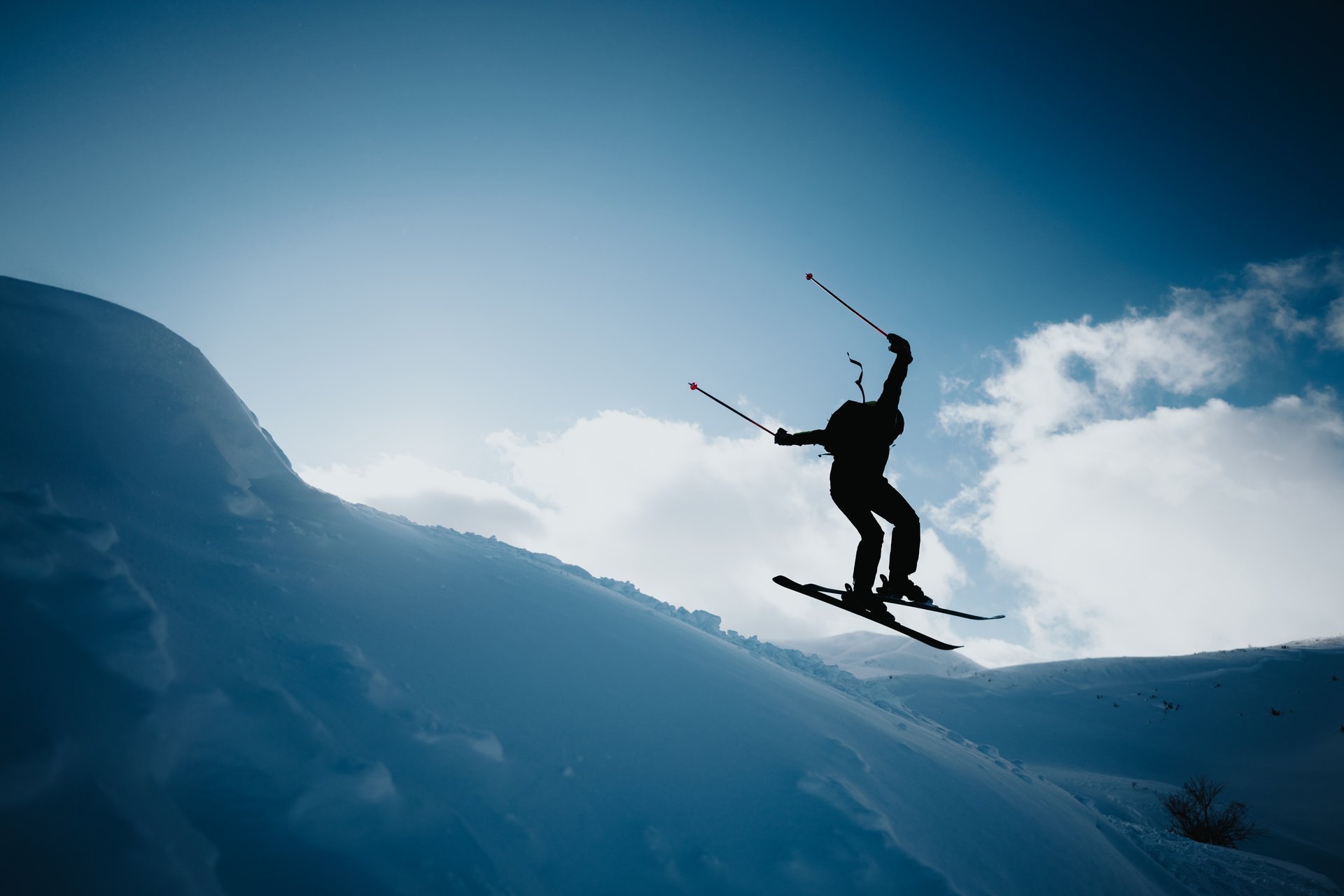 Catskiing Georgien Bakhmaro - Snowcat im unberührten Powder des Kaukasus