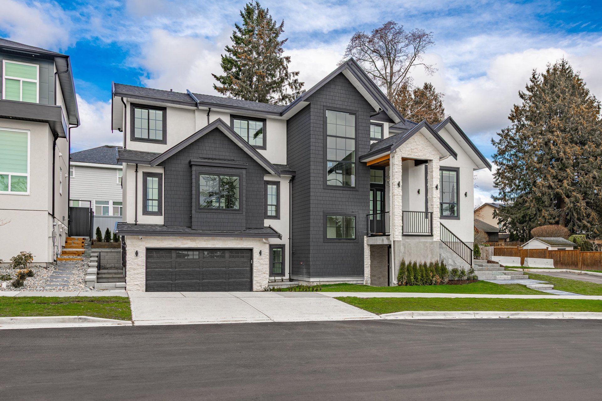 Large newly constructed family home