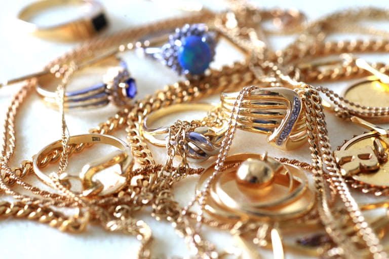 Precious metals and gold for trade