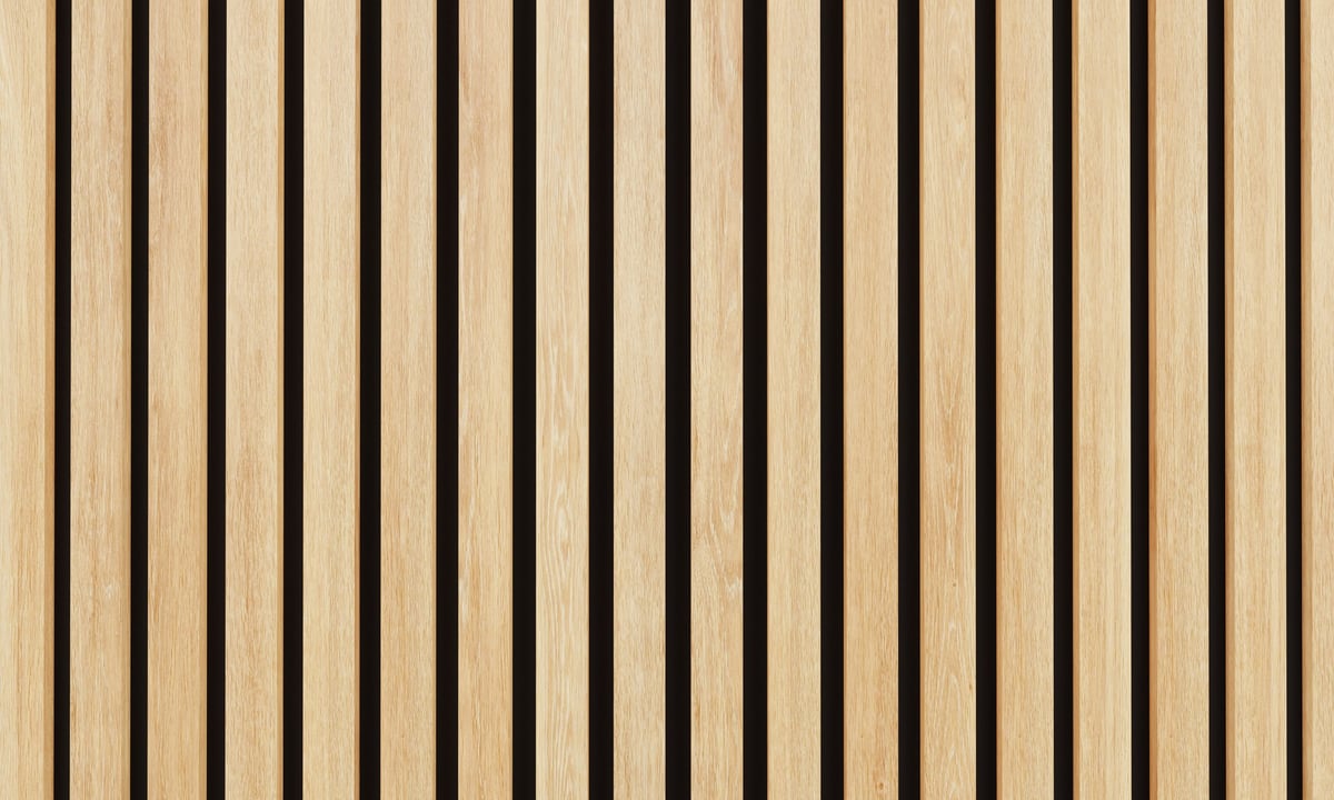 Verniciatura persiane in legno