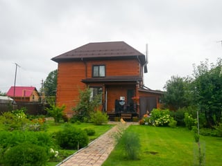 1704 Pecan St