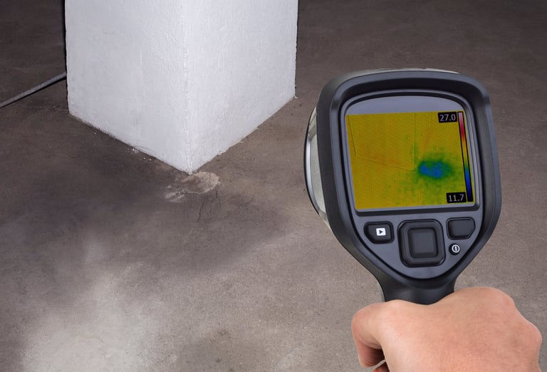 Thermal camera leak investigation on building