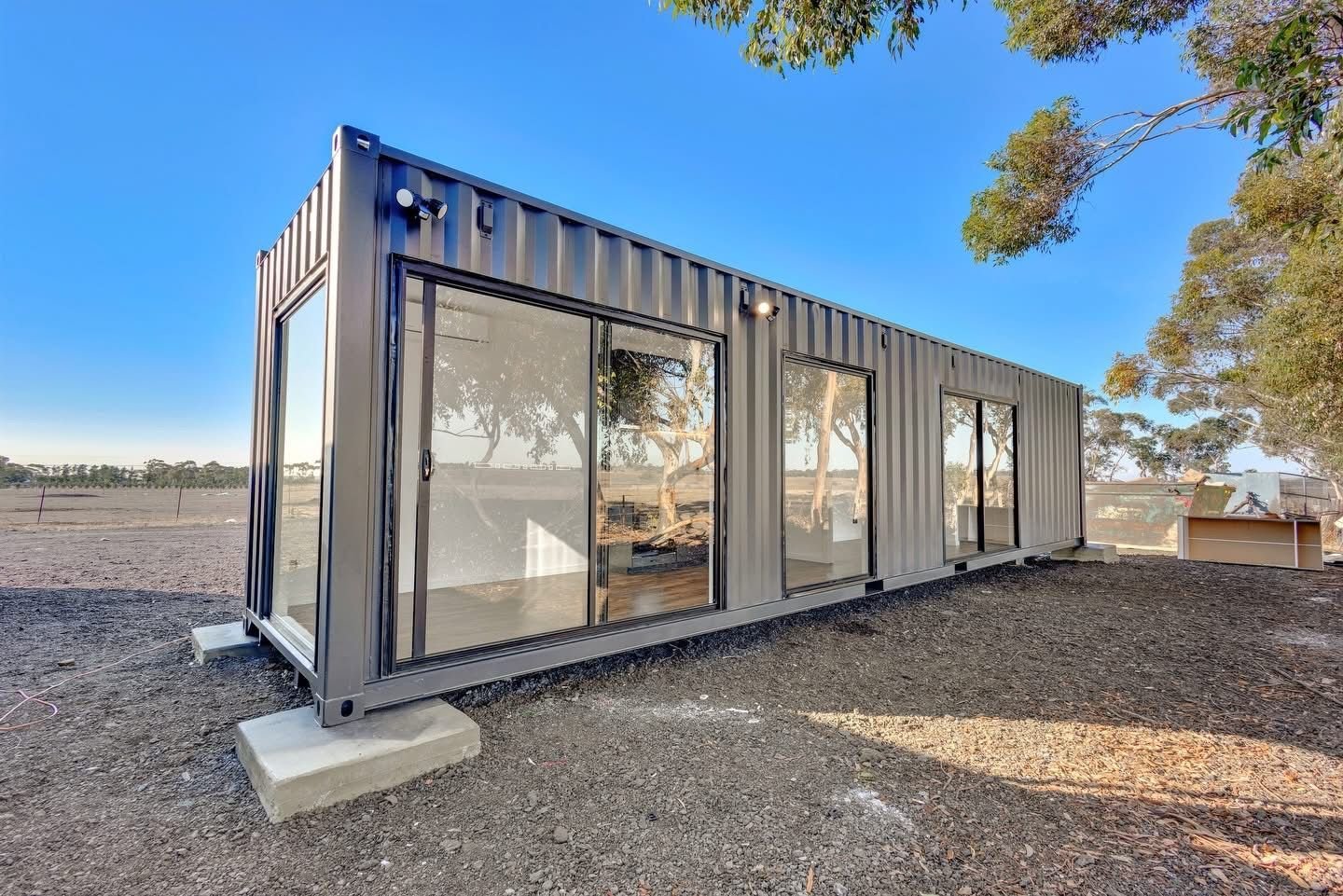 Casa contenedor prefabricada con estructura metalica