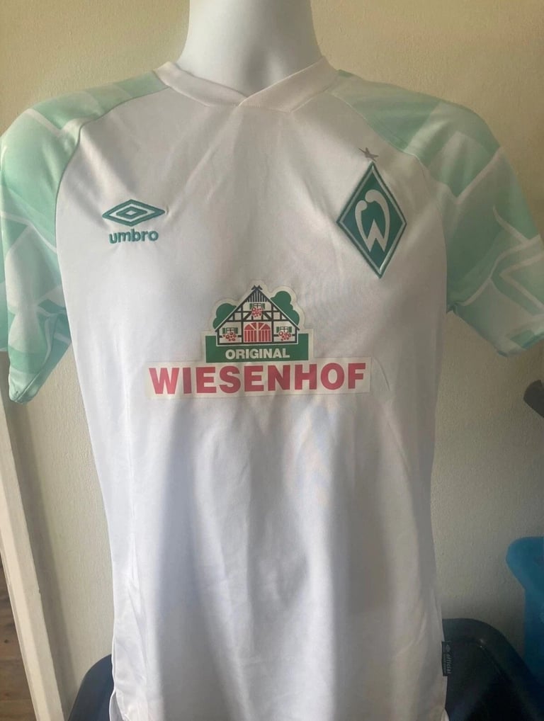 Werder Bremen away football shirt 2020/21 on a mannequin