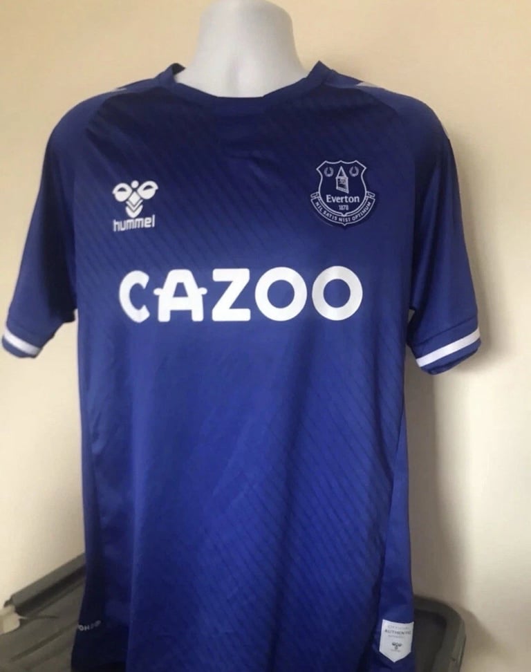 Everton home football shirt 2020/21 on a mannequin