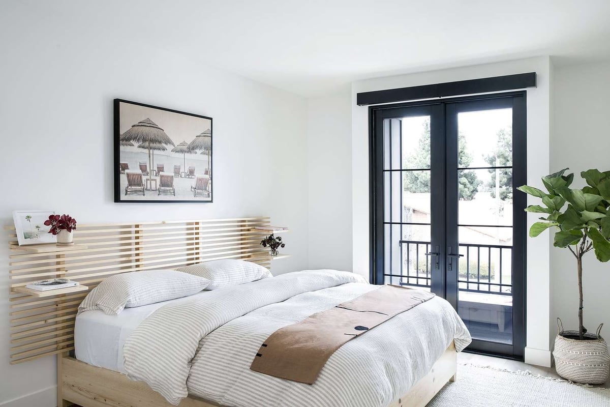 Modern Bedroom Suite