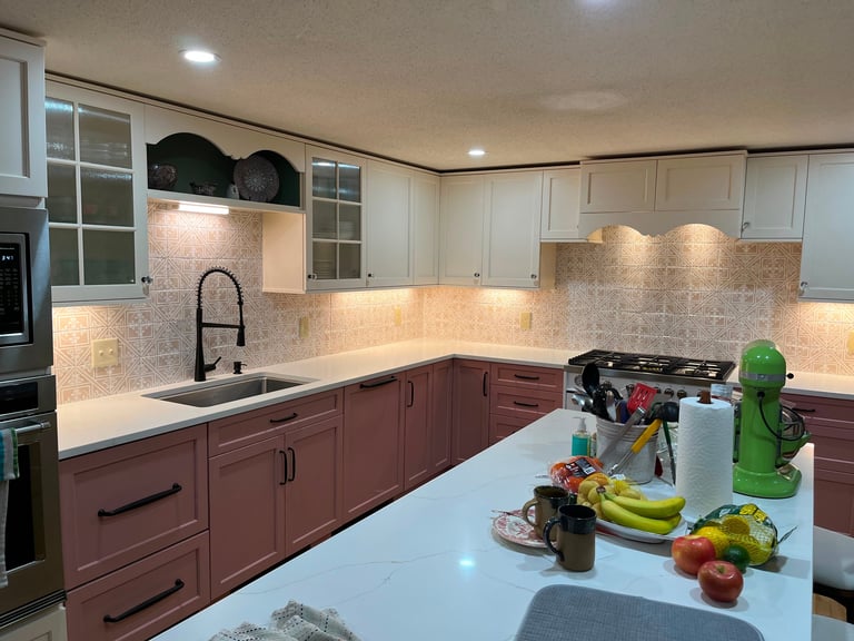 Cabinet Building