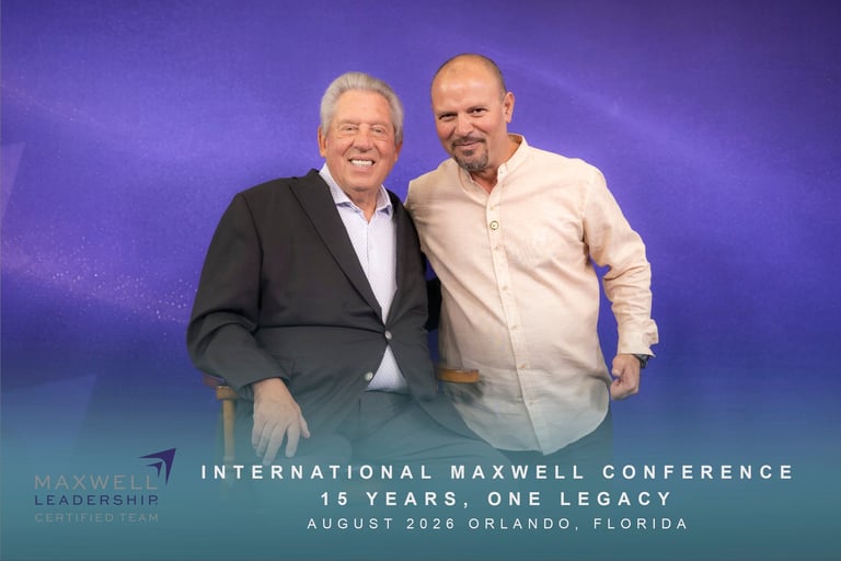 David Masetto alongside John C. Maxwell at the International Maxwell Conference 2026 in Orlando, Florida