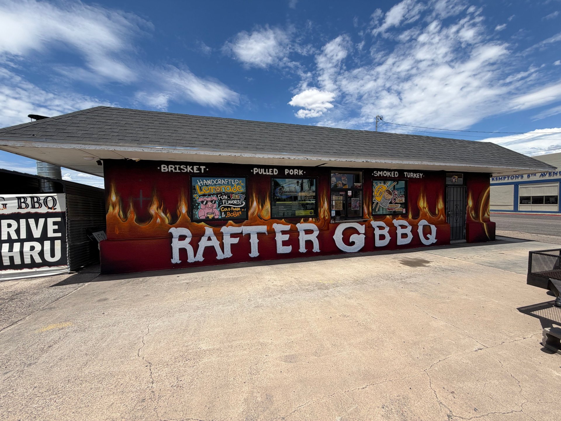 Rafter G BBQ food trailer exterior at 800 West Thatcher Boulevard