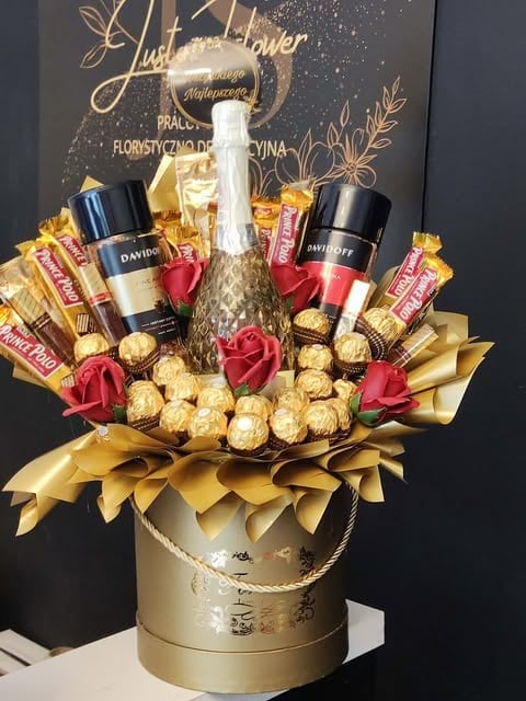 FlowerBox Szampan i Davidoff Najlepszego od Seby i Renaty