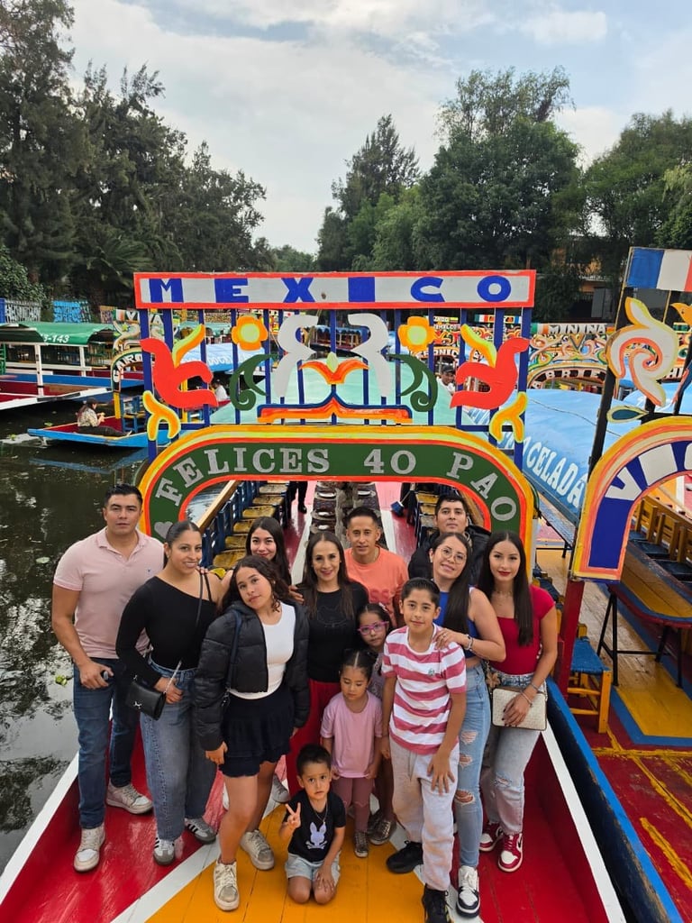 Tour de 2 Horas en trajinera por Xochimilco