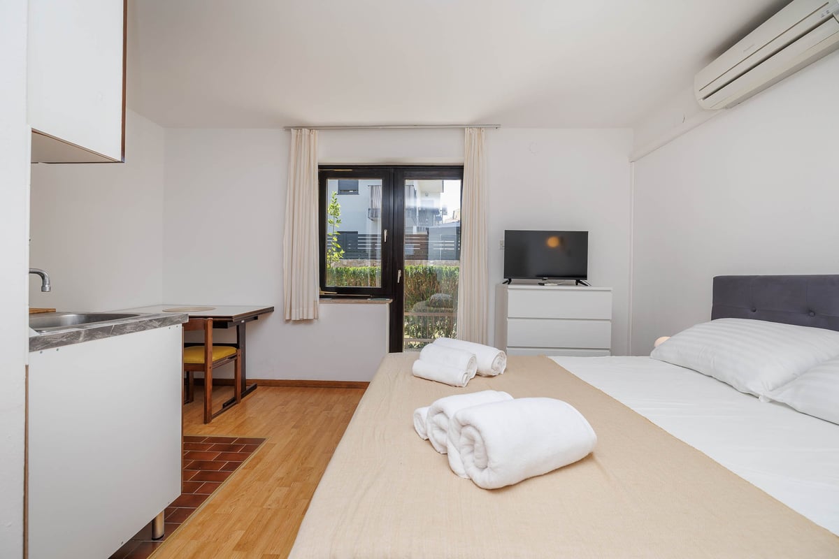 Apartmán 13 — 7
