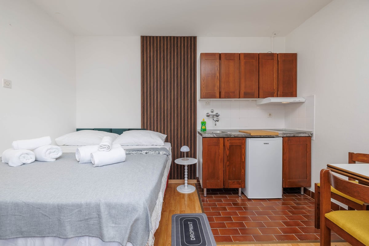 Apartman 32 — 8