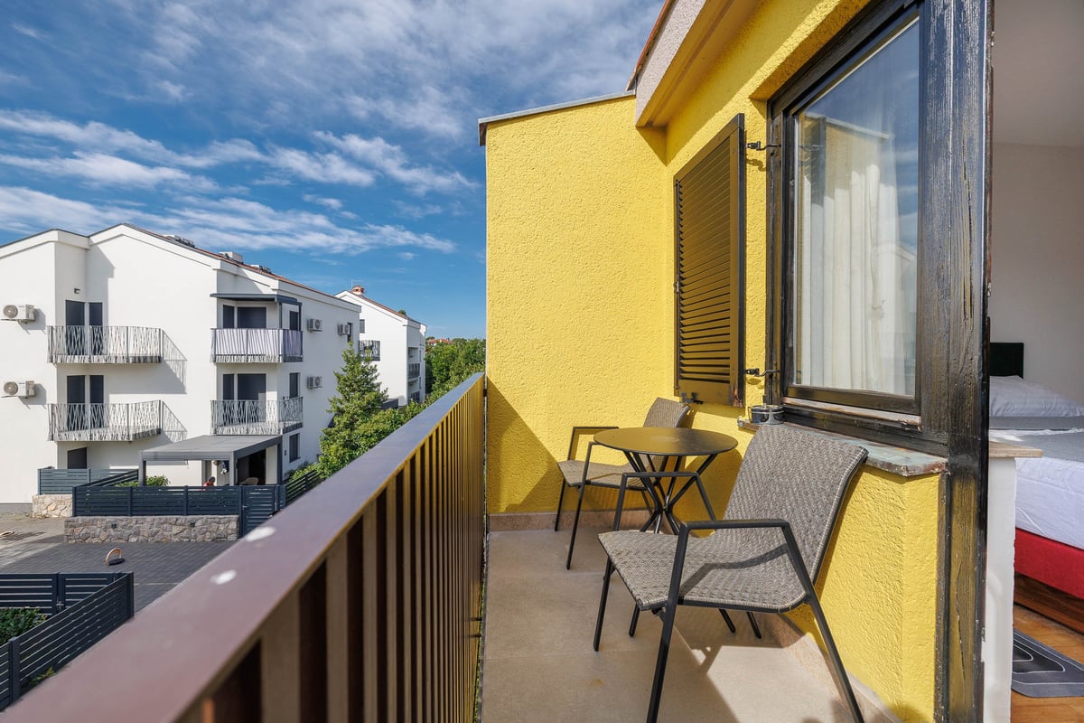 Apartman 32 — 6