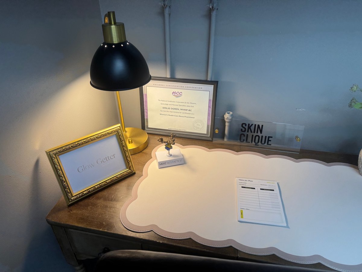 Emilie Ogren's Skin Clique workspace and professional credentials.