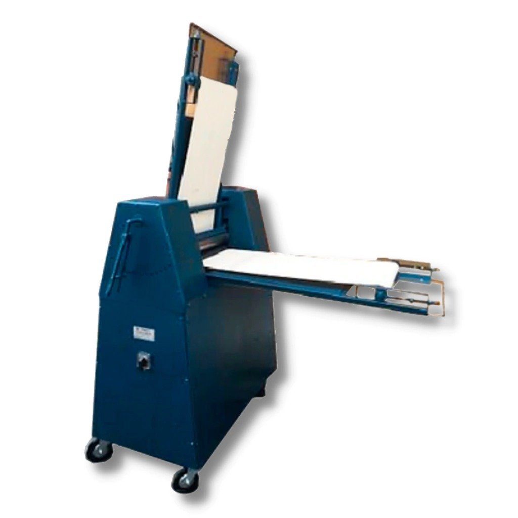 Laminadora de panadería reversible con cuerpo azul, mesa de rodillos de acero inoxidable y banda transportadora extensible — Laminadora modelo Laminada Economirugo