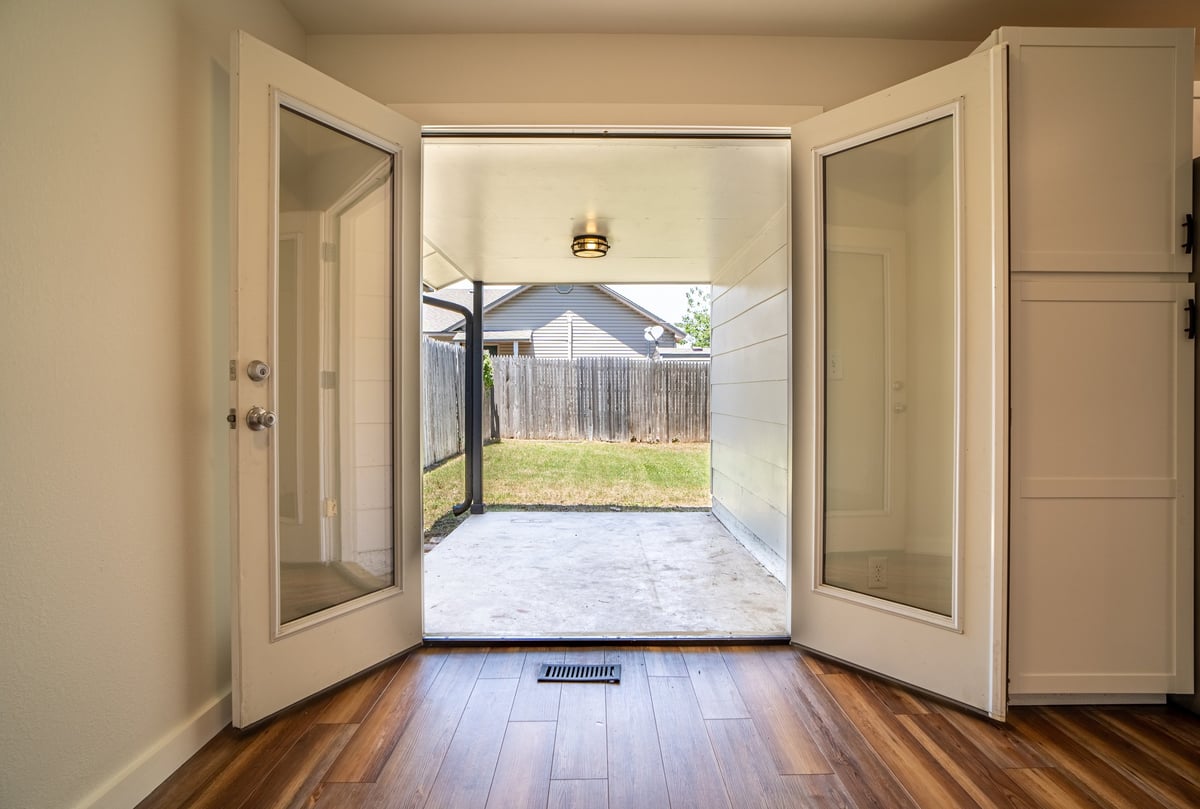 1st St Home — 2BR/2BA photo 2