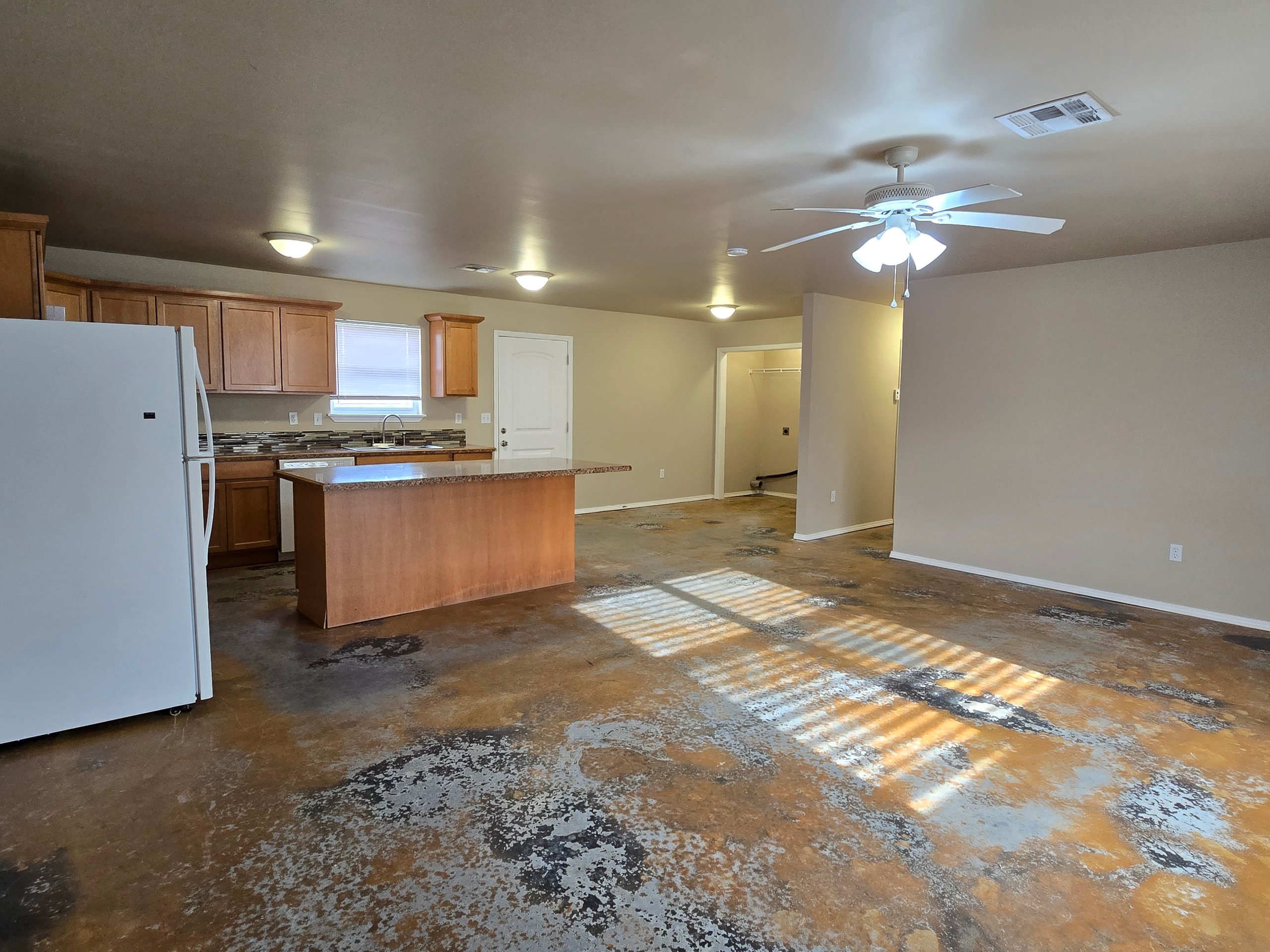Rider Rd. Rustic — 2BR/2BA photo 2