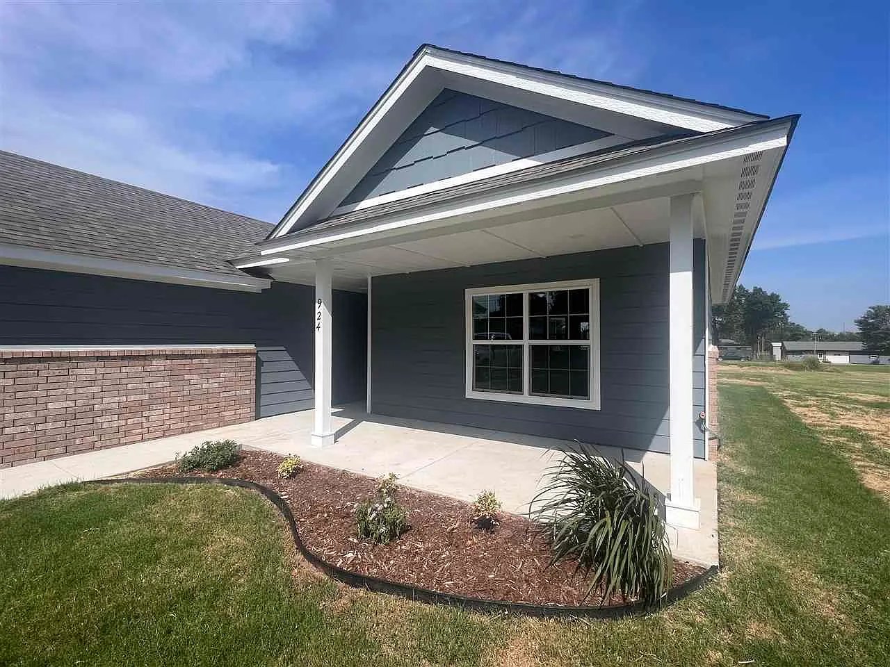 Single-Family Home — 3BR/2BA photo 2