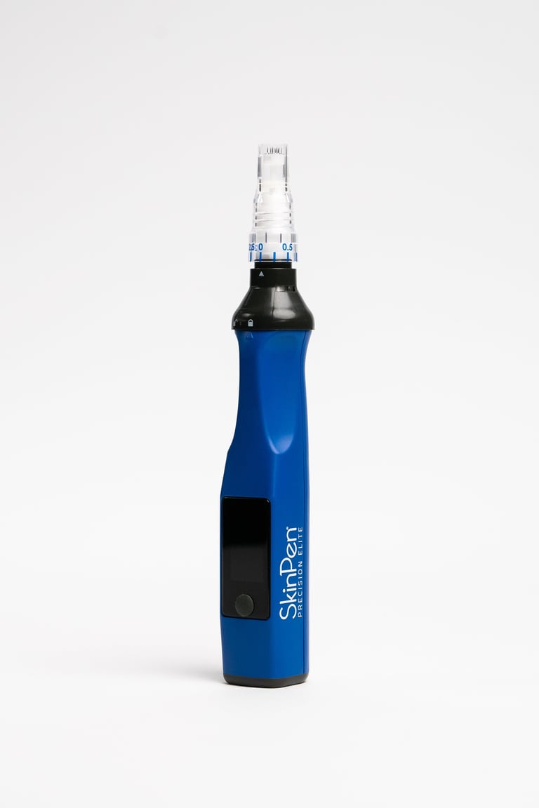 SkinPen Precision Elite mit aufgesetzter Nadelkartusche