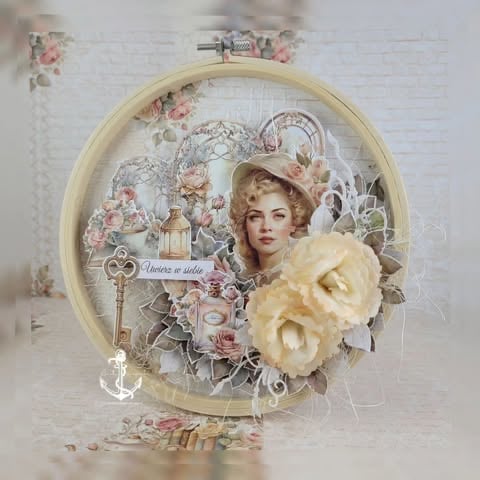 Vintage-style embroidery hoop with woman's portrait, cream 3D peony, ornate key, pink flowers, and 'Również w niedzielę' text on beige background